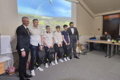 IMG-1be29ed0ef9ff460df795da9b1878de4-V