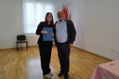 IMG-a747641a2a3a343bf7ec9d50e22add92-V