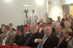 IMG-2154928dae6ba31c4f2dc1715689c935-V