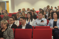 IMG-d67d21c3a747d8eb14a43e2aebafabad-V