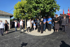 IMG-437b80c8c0b64401bbb0c519ead596e7-V