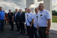 IMG-b9b79f4dcbfb6eab02484a21f75ec288-V