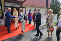 IMG-f088d56103a031edf64827417a274d5a-V