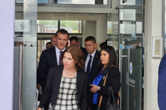 IMG-8adcdf471f873a528ade2ed5b0fa45d1-V