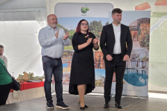 IMG-361e43df15f829b12c58e39dd1a2b371-V