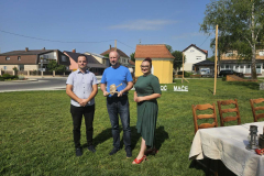 IMG-2dc852a1d543e2fad4cccf1c7843c880-V