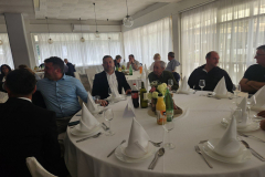 IMG-9bbacb2fe699a81bce8a31deaeaaaec2-V