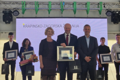 IMG-8b7846060e891d76dd214e2c4c3709a7-V