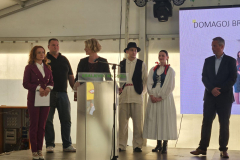 IMG-c1e740cfbf6406dbcf18a4e593a9c4e0-V