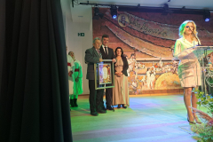 IMG-4d4e6d6c3db6eb5d8361055376662f44-V