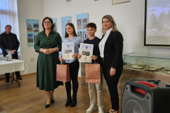 IMG-3b6807de56b7e60ca6b6b7cdbc0c5f69-V