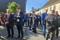 IMG-2f413cb49e408d0fc39845646680622a-V