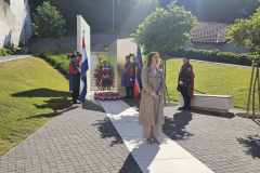 IMG-cf1d49439c430654f97ff1ebd0d15eec-V