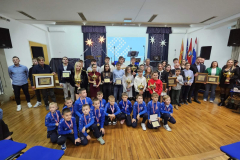 IMG-9ab63d0649dd2117a07c482665236950-V