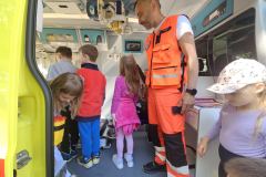 IMG-edcf08868bca5a7b2772365074ee031a-V