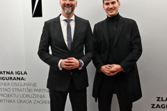 FotoStudioe_VinkoBadrov_89_Zlatna_igla-13