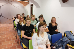 IMG-3d11451ebfd093356e3c0eb8b876bfc9-V